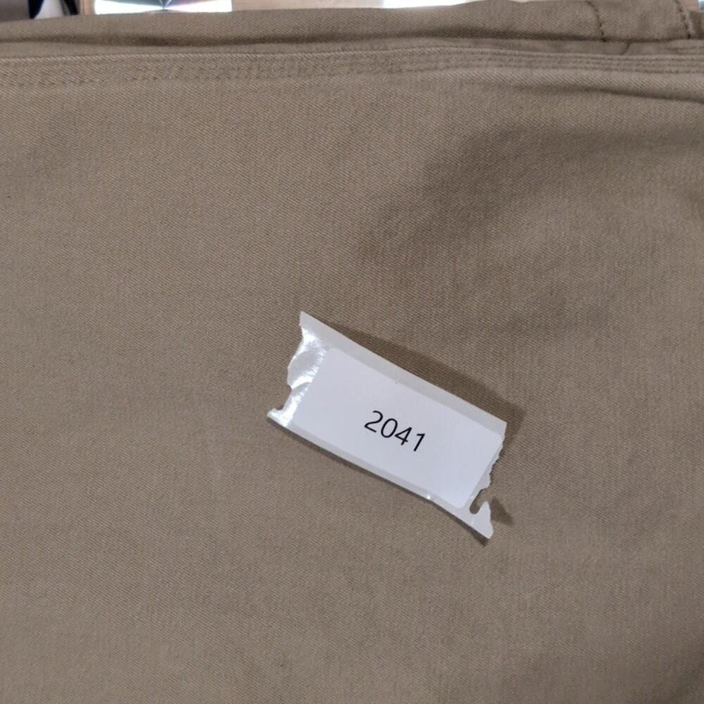 Mountain Khakis Pants Mens 33x30 Beige Slim Fit Stretch Canvas Chino Casual - Picture 11 of 11